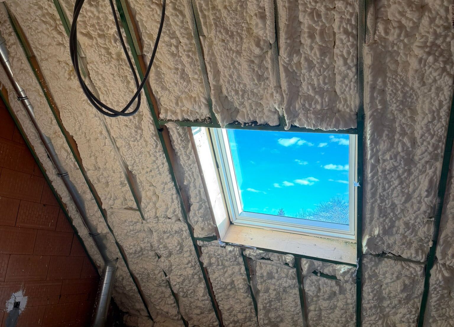 Mousse polyuréthane projetée