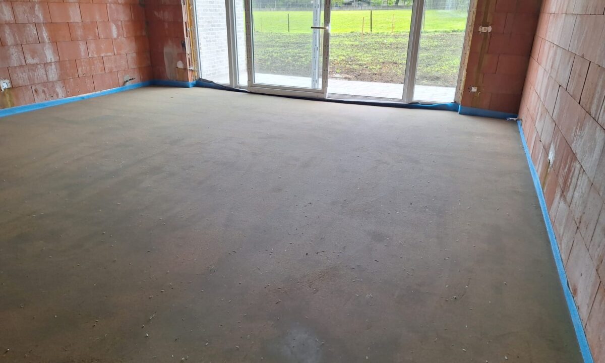 Chape de Qualité pour Six Maisons à Mons