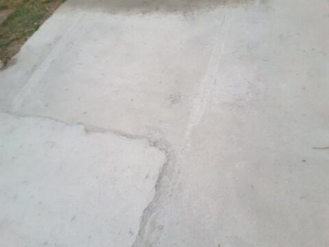 Chape qui sonne creux : danger ou pas ?