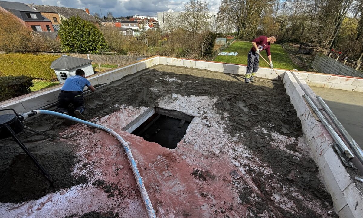 Chape extérieur sur MONS