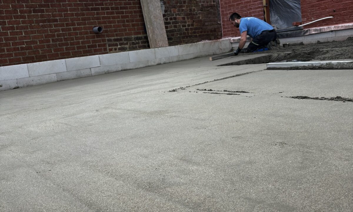 Chape extérieur sur MONS