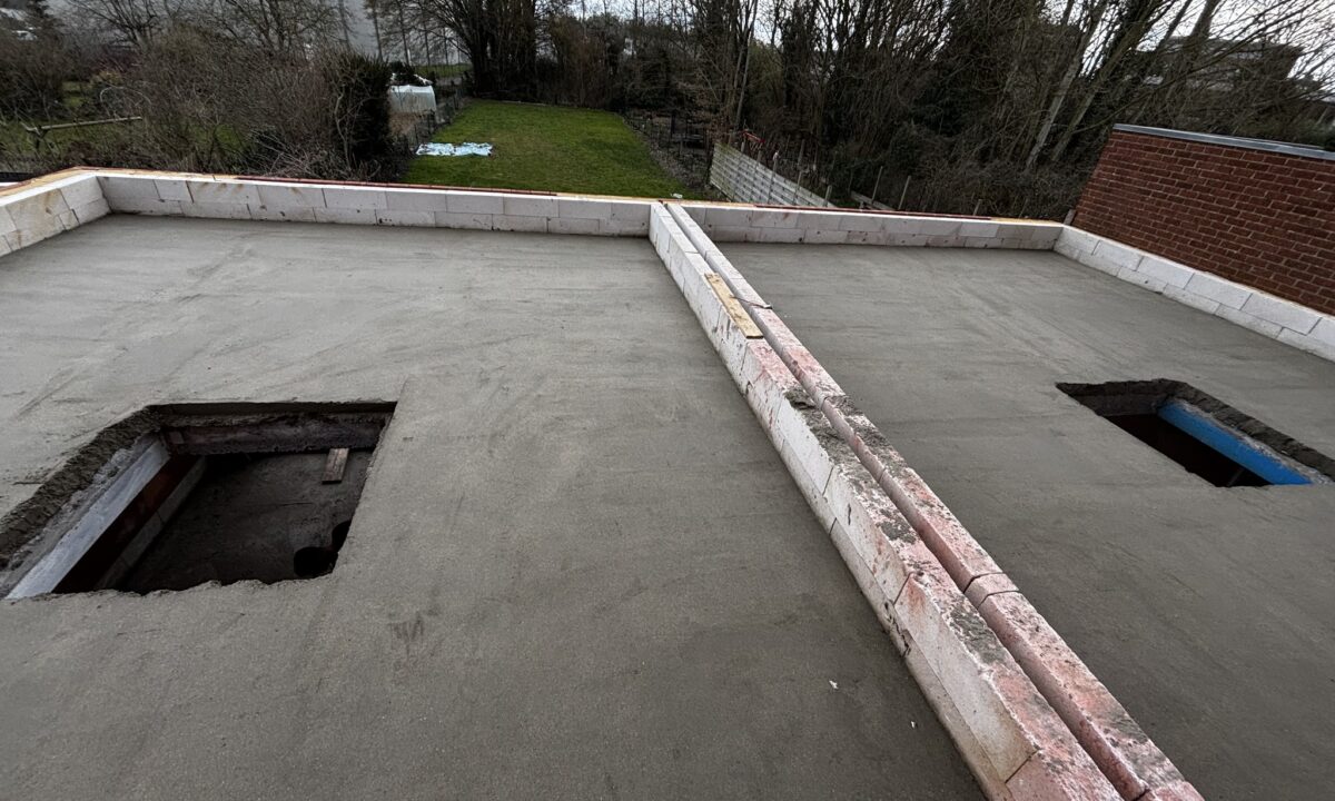 Chape extérieur sur MONS