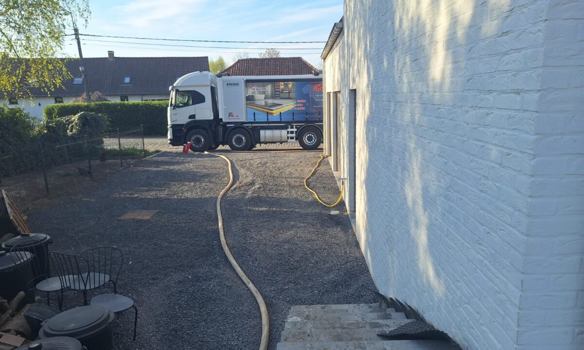 Chape extérieur sur Tournai