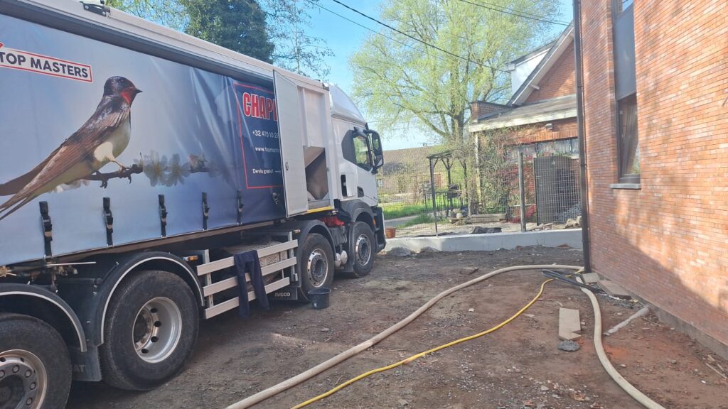 Chape extérieur sur Ath