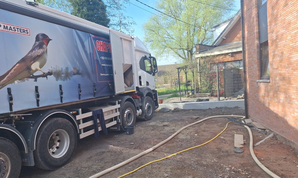 Chape extérieur sur Ath