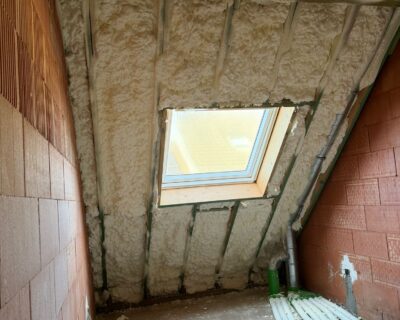 Chantier de mousse projeté a Tubize